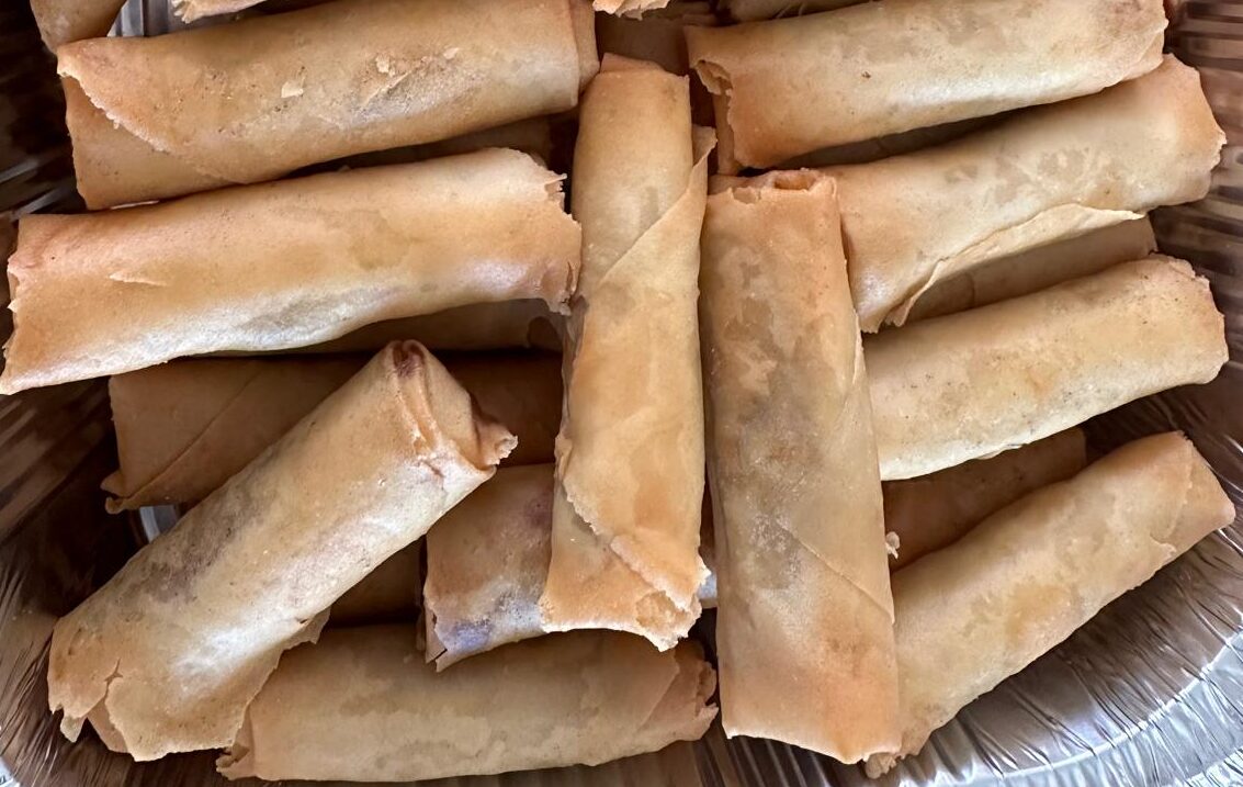 Spring rolls (chicken/veg)